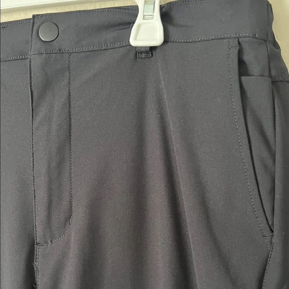 Like New! Cuts Clothing AO Five-Pocket Stretch Jogger Pants Black in Size L